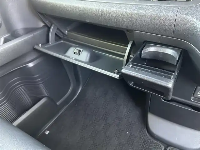 ホンダ Ｎ ＢＯＸ 福岡県 2022(令4)年 9.4万km クリスタルブラックパール 両側パワースライドドア/パドルシフト/パーキングアシスト/アイドリングストップ/フルセグTVナビ/Bluetooth接続/レーンキープアシスト/盗難防止装置　/純正アルミホイール