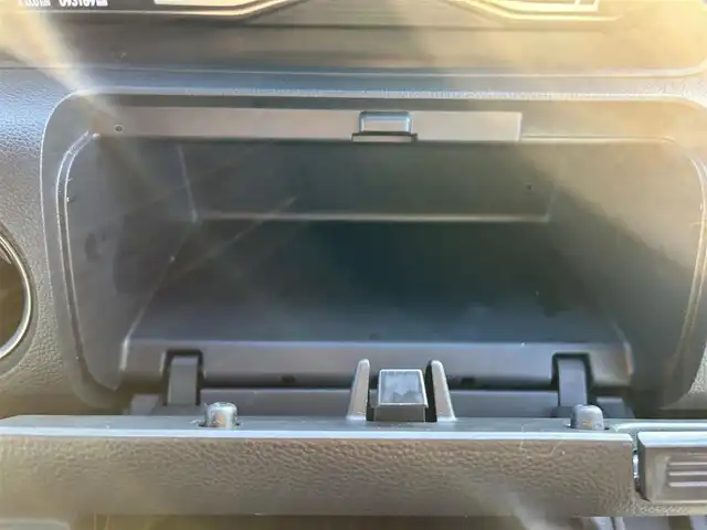 ホンダ Ｎ ＢＯＸ 福岡県 2022(令4)年 9.4万km クリスタルブラックパール 両側パワースライドドア/パドルシフト/パーキングアシスト/アイドリングストップ/フルセグTVナビ/Bluetooth接続/レーンキープアシスト/盗難防止装置　/純正アルミホイール