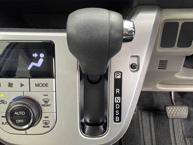 ダイハツ キャスト スタイル G SAⅡ 沖縄県 2017(平29)年 9万km パール 社外SDナビ【AVIC-RZ900】/フルセグテレビ/BTオーディオ/CD/DVD/FM/AM/バックカメラ/アイドリングストップ/ドライブレコーダー/純正フロアマット/純正ドアバイザー/スペアキー/ETC