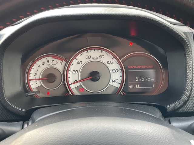 スズキ アルト ワークス 新潟県 2016(平28)年 9.8万km スチールシルバーM 4WD/社外SDナビ(AVN134M)/CD/ワンセグテレビ/ETC/ドライブレコーダー/スマートキー/プッシュスタート/キセノンヘッドライト/オートライト/フォグランプ/純正15インチアルミホイール