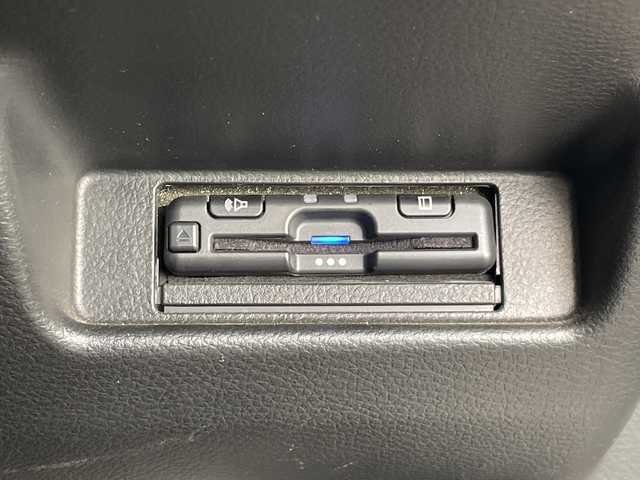 スズキ アルト ワークス 新潟県 2016(平28)年 9.8万km スチールシルバーM 4WD/社外SDナビ(AVN134M)/CD/ワンセグテレビ/ETC/ドライブレコーダー/スマートキー/プッシュスタート/キセノンヘッドライト/オートライト/フォグランプ/純正15インチアルミホイール