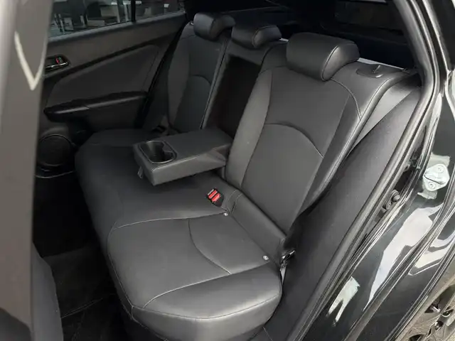 トヨタ プリウス S ツーリングセレ ブラックED 栃木県 2022(令4)年 8.2万km プレシャスブラックパール MODELLISTAエアロ/TRDトランクスポイラー/社外9インチナビ/Bluetooth/フルセグTV走行中視聴可能/バックカメラ/DVD再生/ステアリングリモコン/Toyota Safety Sense /レーダークルーズコントロール/ブラックレザーシート/シートヒーター/LEDヘッドライト/純正17インチAW