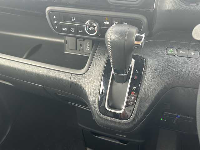 ホンダ Ｎ ＢＯＸ カスタム L ターボ 東京都 2021(令3)年 3.4万km クリスタルブラックパール ワンオーナー/純正ナビ（CH-HW851D）/・TV/CD/DVD/クルーズコントロール/オートライト/レーンアシスト/サイドカーテンエアバッグ/横滑り防止装置/盗難防止装置/シートヒーター/両側パワースライドドア/HONDA製14インチアルミホイール/ETC/スペアキー2本/取扱説明書/保証書