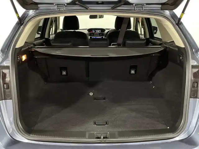 スバル レヴォーグ 1．6GT アイサイト Sスタイル 広島県 2015(平27)年 5.9万km スティールブルーグレーM 禁煙車/純正ナビ/バックカメラ/シートヒーター/パワーシート/レーダークルーズコントロール/ＥＴＣ/ドラレコ/踏み間違い防止/衝突軽減/レーンキープ/オートライト/パドルシフト/ＬＥＤヘッドライト/フルセグTV/純正18インチアルミホイール(225/45/R18)/エアバッグ(運転席/助手席/サイド/カーテン)