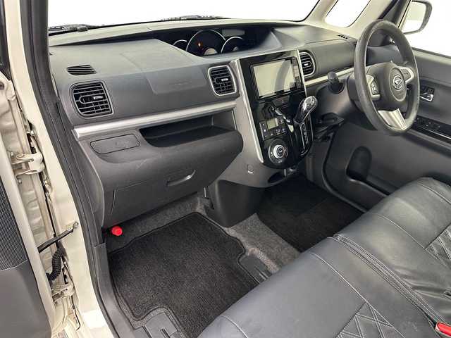 ダイハツ タント カスタム X トップED SA 兵庫県 2015(平27)年 5.5万km パールホワイトⅢ 純正8インチSDナビ　（ダイハツ　NSZN-W650）/（CD、DVD、AM/FM、BT、SD、HDMI、フルセグ）/バックカメラ/両側パワースライドドア/社外ETC/アイドリングストップ/レザー調シートカバー/電動格納ミラー/ウィンカーミラー/ドアバイザー/純正フロアマット/オートライト/プッシュスタート/スマートキー/純正14インチAW/LEDヘッドライト