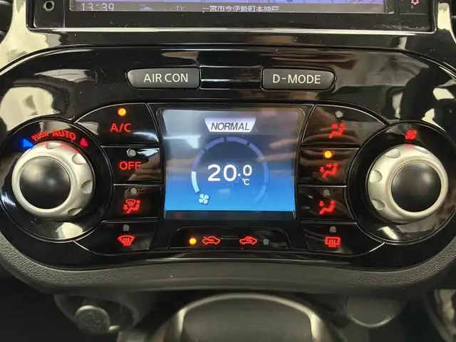 日産 ジューク 15RX Vセレクション 愛知県 2018(平30)年 8万km ブリリアントホワイトパール 純正ナビ（CD/DVD/BT/フルセグTV）　/アラウンドビュー　/衝突軽減システム/ビルトETC　/オートエアコン　/スマートキー　/オートライト　/LEDライト　/フォグ　/電格ミラー　/ウインカーミラー　/フロアマット　/保証書/取説/記録簿　