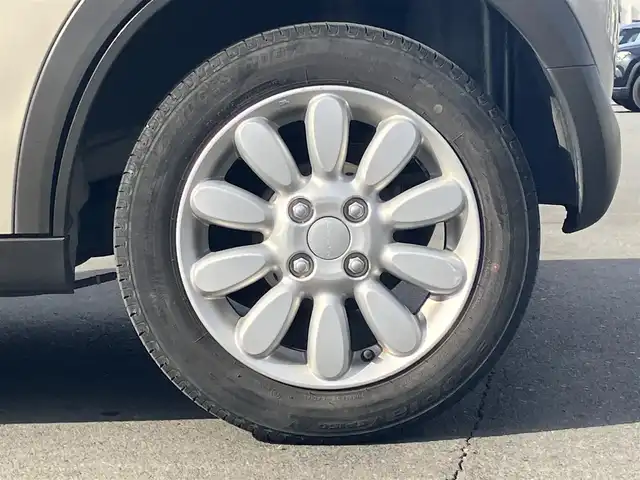 スズキ ラパン X 静岡県 2020(令2)年 5.4万km フォーンベージュメタリック/ホワイト2トーンルーフ エンジンスタートボタン/パワーステアリング/パワーウィンドウ/ワンオーナー/アイドリングストップ/スマートキー/スペアキー1本/オートエアコン/ＥＴＣ/バックカメラ/ＳＤナビ（ＣＤ／ＤＶＤ／ＢＴ／フルセグ）/ドライブレコーダー2カメラ式/ベンチシート/純正フロアマット/布シート/前席シートヒーター/純正アルミホイール/ＡＢＳ/横滑り防止装置/コーナーセンサー/レーンキープアシスト/盗難防止装置/オートライト/オートマチックハイビーム/Ｗエアバッグ/衝突軽減システム