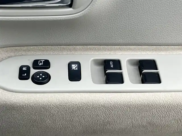 スズキ ラパン X 静岡県 2020(令2)年 5.4万km フォーンベージュメタリック/ホワイト2トーンルーフ エンジンスタートボタン/パワーステアリング/パワーウィンドウ/ワンオーナー/アイドリングストップ/スマートキー/スペアキー1本/オートエアコン/ＥＴＣ/バックカメラ/ＳＤナビ（ＣＤ／ＤＶＤ／ＢＴ／フルセグ）/ドライブレコーダー2カメラ式/ベンチシート/純正フロアマット/布シート/前席シートヒーター/純正アルミホイール/ＡＢＳ/横滑り防止装置/コーナーセンサー/レーンキープアシスト/盗難防止装置/オートライト/オートマチックハイビーム/Ｗエアバッグ/衝突軽減システム