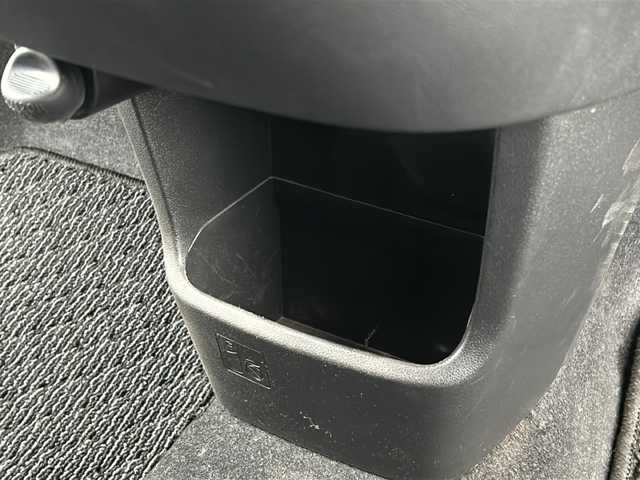 スバル ステラ カスタム RS スマートアシスト 岩手県 2015(平27)年 7.2万km ブラックマイカメタリック/ディープブルークリスタルマイカ2トーン スマートアシスト　衝突被害軽減　純正ナビ　Bluetooth　CD/DVD再生　USB接続　フルセグ　ステアリングスイッチ　フロントフォグランプ　LEDオートライト　スマートキー　ETC　電源ソケット