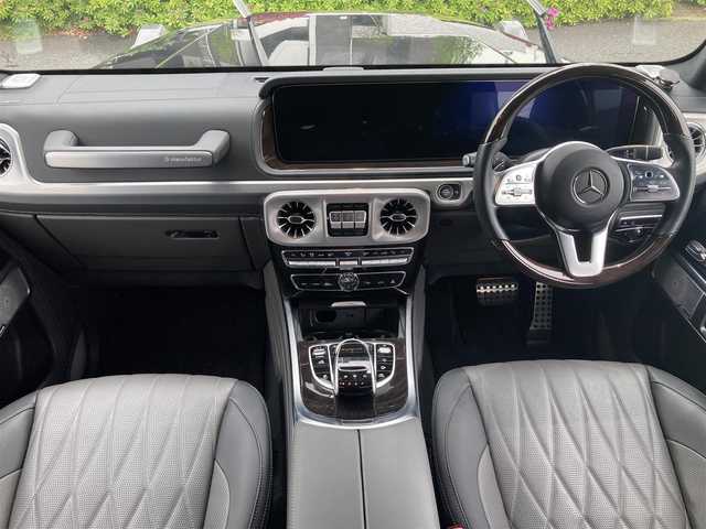 メルセデス・ベンツ ゲレンデヴァーゲン Ｇ４００ｄ マヌファクトゥーアエディション 東京都 2022(令4)年 1.8万km オブシディアンブラック 特別仕様車/サンルーフ/AMGG63用OP22インチアルミホイール/保証書/取説/純正メモリナビ/フルセグTV/BT/Bカメラ/全方位カメラ/全席シートヒーター/エアシート/D/N席メモリー機能付きパワーシート/プレミアムサウンド(Burmester)/社外ユニバーサルステップ/ETC2.0/純正前後ドラレコ