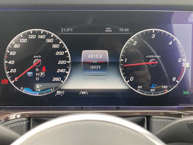 メルセデス・ベンツ ゲレンデヴァーゲン Ｇ４００ｄ マヌファクトゥーアエディション 東京都 2022(令4)年 1.8万km オブシディアンブラック 特別仕様車/サンルーフ/AMGG63用OP22インチアルミホイール/保証書/取説/純正メモリナビ/フルセグTV/BT/Bカメラ/全方位カメラ/全席シートヒーター/エアシート/D/N席メモリー機能付きパワーシート/プレミアムサウンド(Burmester)/社外ユニバーサルステップ/ETC2.0/純正前後ドラレコ