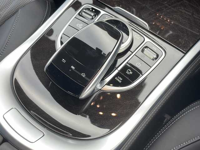 メルセデス・ベンツ ゲレンデヴァーゲン Ｇ４００ｄ マヌファクトゥーアエディション 東京都 2022(令4)年 1.8万km オブシディアンブラック 特別仕様車/サンルーフ/AMGG63用OP22インチアルミホイール/保証書/取説/純正メモリナビ/フルセグTV/BT/Bカメラ/全方位カメラ/全席シートヒーター/エアシート/D/N席メモリー機能付きパワーシート/プレミアムサウンド(Burmester)/社外ユニバーサルステップ/ETC2.0/純正前後ドラレコ