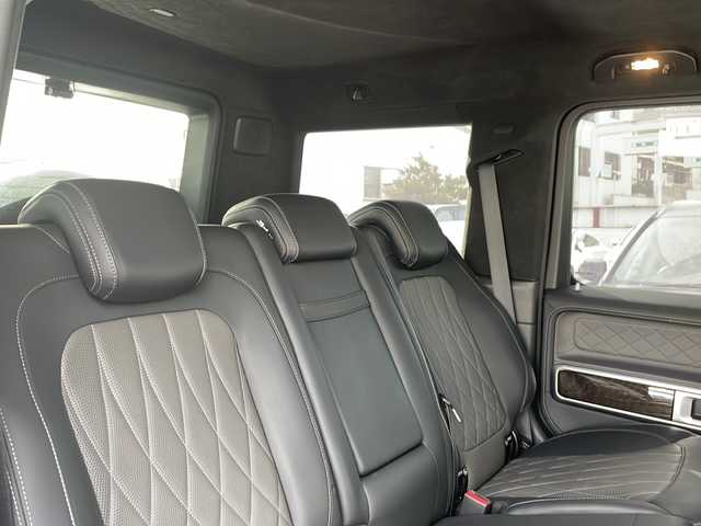 メルセデス・ベンツ ゲレンデヴァーゲン Ｇ４００ｄ マヌファクトゥーアエディション 東京都 2022(令4)年 1.8万km オブシディアンブラック 特別仕様車/サンルーフ/AMGG63用OP22インチアルミホイール/保証書/取説/純正メモリナビ/フルセグTV/BT/Bカメラ/全方位カメラ/全席シートヒーター/エアシート/D/N席メモリー機能付きパワーシート/プレミアムサウンド(Burmester)/社外ユニバーサルステップ/ETC2.0/純正前後ドラレコ