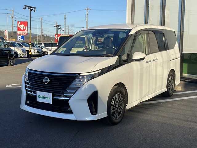 日産 セレナ