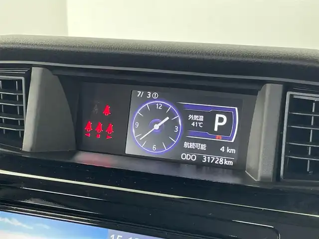 トヨタ ルーミー カスタムG 埼玉県 2020(令2)年 3.2万km ブラックマイカメタリック 純正ナビ　ワンセグ　バックカメラ　衝突軽減　オートハイビーム　LEDヘッドライト　フォグ　オートライト　スマートキー　プッシュスタート　純正15インチアルミ　コーナーセンサー　クルーズコントロールアイドリングストップ　両側パワースライドドア