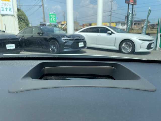 トヨタ ＧＲヤリス RS 三重県 2020(令2)年 4.1万km プラチナホワイトパールマイカ セーフティセンス/・プリクラッシュセーフティ/・レーントレーシングアシスト/・レーダークルーズコントロール/・オートマチックハイビーム/・ロードサインアシスト/・先行車発進告知機能/・セカンダリーコリジョンブレーキ/・インテリジェントクリアランスソナー/・リアクロストラフィックオートブレーキ/・バックガイドモニター/・カラーヘッドアップディスプレイ/・自動防眩インナーミラー/・雨滴感知式オートワイパー/1オーナー/純正ディスプレイオーディオ/【フルセグTV/Bluetooth/USB/Miracast】/バックカメラ/ETC/前後ドライブレコーダー/パドルシフト/オートライト/フルLEDヘッドランプ/LEDフロントフォグランプ/225/40R18インチENKEI製純正AW/プッシュスタート/スマートキー/スペアキー/純正フロアマット