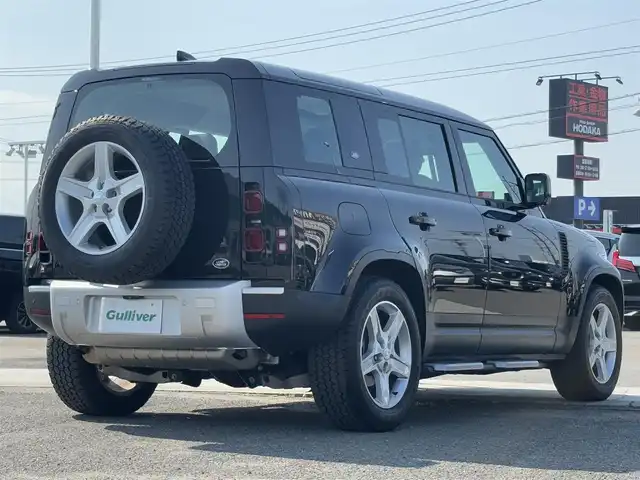ランドローバー ランドローバー ディフェンダー 110SE 徳島県 2021(令3)年 3.1万km 黒 純正ナビ/全方位カメラ/デジタルインナーミラー/サンルーフ/純正20インチアルミホイール/衝突被害軽減システム/クルーズコントロール/レーンキープアシスト/前後コーナーセンサー/LEDヘッドライト/オートマチックハイビーム/オートライト/レザーシート/レザーステアリング/サイドステップ/社外前後ドライブレコーダー/社外レーダー探知機/USB・typeC端子/スマートキー/スペアキー