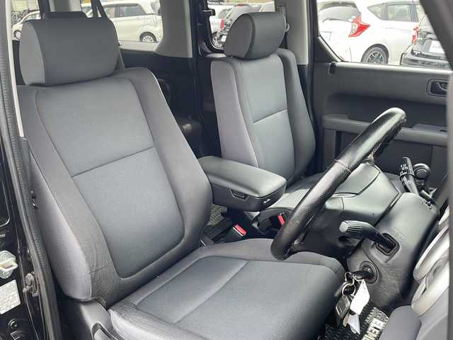 ホンダ エレメント 山口県 2004(平16)年 11.2万km 黒 PIONEERナビ/(CD/DVD/Bluetooth)/AM/FM/フルセグTV/前後ドラレコ/バックカメラ/革巻きステアリング/キーレス/スペアキー1本/電格ミラー/純正フロアマット/純正オーディオ