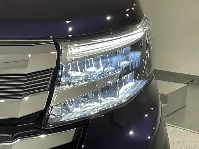 トヨタ ルーミー カスタムG 愛知県 2022(令4)年 1.4万km クールバイオレットクリスタルシャイン 純正9インチナビ/（Bluetooth/AM/FM/DVD）/スマートアシスト/　-衝突軽減ブレーキ/　-先行車発進/　-車線逸脱警報/　-ふらつき警報/　-標識認識/両側電動スライドドア/レーダークルーズコントロール/ドライブレコーダー/LEDヘッドライト/純正ビルトインETC/バックカメラ/コーナーセンサー/スマートキー/オートブレーキホールド/純正14インチAW/アイドリングストップ