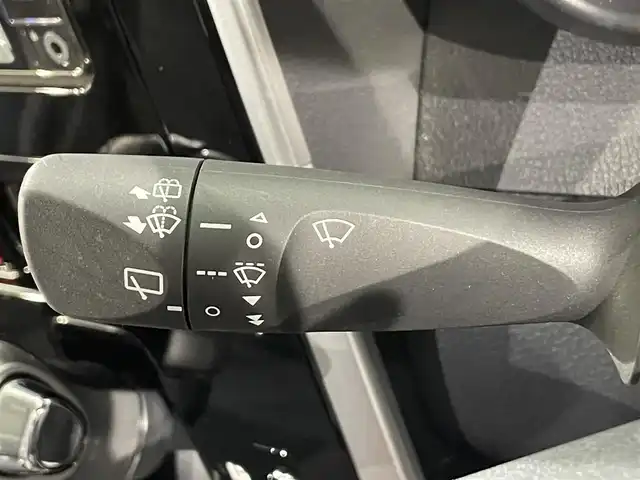トヨタ ルーミー カスタムG 愛知県 2022(令4)年 1.4万km クールバイオレットクリスタルシャイン 純正9インチナビ/（Bluetooth/AM/FM/DVD）/スマートアシスト/　-衝突軽減ブレーキ/　-先行車発進/　-車線逸脱警報/　-ふらつき警報/　-標識認識/両側電動スライドドア/レーダークルーズコントロール/ドライブレコーダー/LEDヘッドライト/純正ビルトインETC/バックカメラ/コーナーセンサー/スマートキー/オートブレーキホールド/純正14インチAW/アイドリングストップ