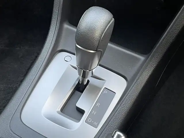 スバル インプレッサ ＸＶ 2．0i 岡山県 2013(平25)年 2.3万km ダークグレーメタリック 登録時走行距離22121キロ/社外メモリナビ/AM/FM/Bluetooth/TV/SD/AUX/アイドリングストップ/クルーズコントロール/バックカメラ/純正17インチAW/横滑り防止装置/オートライト/リモコンキー/ハロゲンライト/保証書、取説有