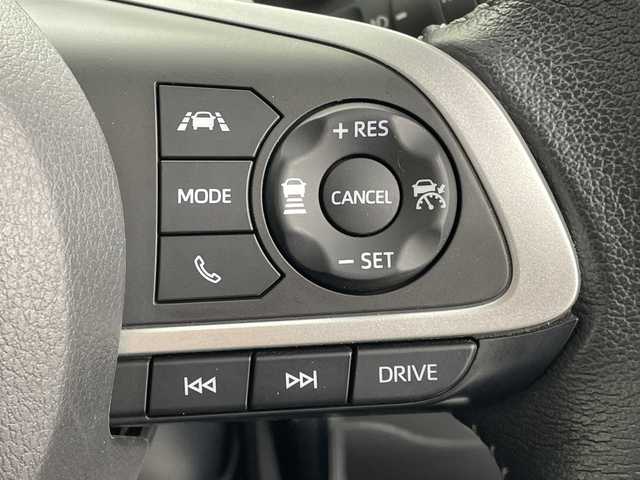 トヨタ ライズ Z 愛知県 2021(令3)年 2.9万km シャイニングホワイトパール 純正ディスプレイオーディオ/フルセグTV/全方位カメラ/LEDヘッドライト/ドライブレコーダー/スマートキー/プッシュスタート/電動ミラー/社外アルミホイール/トヨタセーフティセンス/レーダークルーズ/シートヒーター/ハンドルヒーター/スタッドレス&AW積み込み