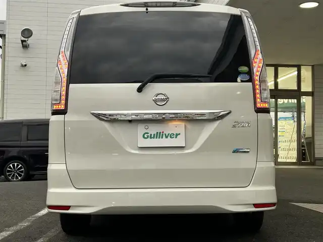 日産 セレナ ハイウェイスター Sハイブリッド 長崎県 2014(平26)年 8.6万km ブリリアントホワイトパール ワンオーナー/純正SDナビ(FM/AM/CD/DVD/BT/フルセグTV)/プッシュスタート/アイドリングストップ/両側パワースライドドア/バックカメラ/純正フロアマット/純正アルミホイール/ABS/TCS/VDC/エマージェンシーブレーキ/イモビライザー/スマートキー/スペアキー/取扱説明書/保証書