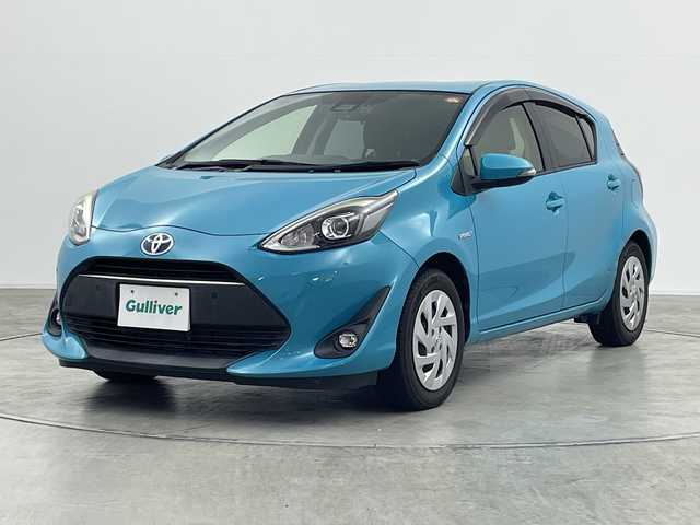 トヨタ アクア G 群馬県 2018(平30)年 3.5万km クリアエメラルドパールクリスタルシャイン 純正９型ナビ　フルセグＴＶ　バックカメラ　衝突被害軽減システム　クルーズコントロール　ステアリングスイッチ　プッシュスタート　シートヒーター　オートマチックハイビーム　ＬＥＤオートライト　ＥＴＣ２．０