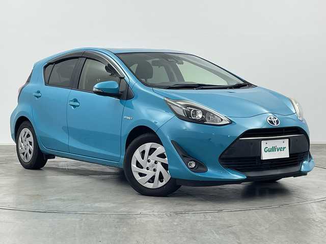 トヨタ アクア G 群馬県 2018(平30)年 3.5万km クリアエメラルドパールクリスタルシャイン 純正９型ナビ　フルセグＴＶ　バックカメラ　衝突被害軽減システム　クルーズコントロール　ステアリングスイッチ　プッシュスタート　シートヒーター　オートマチックハイビーム　ＬＥＤオートライト　ＥＴＣ２．０