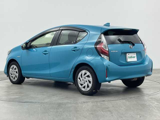 トヨタ アクア G 群馬県 2018(平30)年 3.5万km クリアエメラルドパールクリスタルシャイン 純正９型ナビ　フルセグＴＶ　バックカメラ　衝突被害軽減システム　クルーズコントロール　ステアリングスイッチ　プッシュスタート　シートヒーター　オートマチックハイビーム　ＬＥＤオートライト　ＥＴＣ２．０