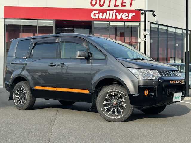 三菱 デリカＤ：５ アクティブギア 宮城県 2017(平29)年 5.2万km アイガーグレーM/ダイヤモンドブラックマイカ 登録時走行距離51937km/ステアリングリモコン/両側パワースライドドア/シートヒーター/バックカメラ/ドライブレコーダー/ビルトインETC/後席フリップダウンモニター（アルパイン）/車高調あり（シフトアップ）/バトルズ取り付け/ショートスタビリング/サウンドサブウーハー付き/室内キャリアバー/カディスリアゲートプロテクター/フルエアロパーツ/タイヤハウス（泥除け付き）/社外認証マフラー/純正フロアマット/3列目オプションゴムマット/LEDルームランプ