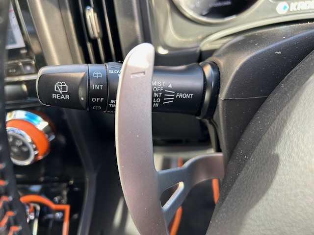 三菱 デリカＤ：５ アクティブギア 宮城県 2017(平29)年 5.2万km アイガーグレーM/ダイヤモンドブラックマイカ 登録時走行距離51937km/ステアリングリモコン/両側パワースライドドア/シートヒーター/バックカメラ/ドライブレコーダー/ビルトインETC/後席フリップダウンモニター（アルパイン）/車高調あり（シフトアップ）/バトルズ取り付け/ショートスタビリング/サウンドサブウーハー付き/室内キャリアバー/カディスリアゲートプロテクター/フルエアロパーツ/タイヤハウス（泥除け付き）/社外認証マフラー/純正フロアマット/3列目オプションゴムマット/LEDルームランプ