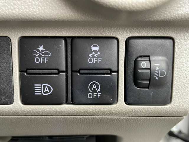 ダイハツ キャスト スタイル G SAⅢ 岩手県 2018(平30)年 9万km パールホワイトⅢ スマートアシストIII　純正ナビ　全周囲カメラ　Ｂｌｕｅｔｏｏｔｈ　ＣＤ／ＤＶＤ再生　ＵＳＢ接続　フルセグ　前席シートヒーター　ＬＥＤオートライト　オートハイビーム　ワイパーデアイサー　ドラレコ　ＥＴＣ