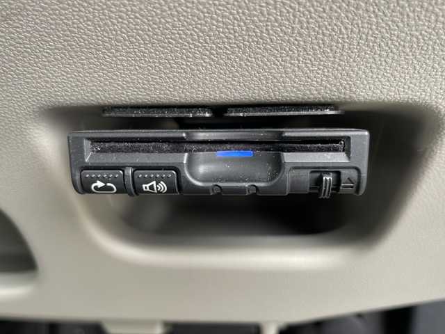 ダイハツ キャスト スタイル G SAⅢ 岩手県 2018(平30)年 9万km パールホワイトⅢ スマートアシストIII　純正ナビ　全周囲カメラ　Ｂｌｕｅｔｏｏｔｈ　ＣＤ／ＤＶＤ再生　ＵＳＢ接続　フルセグ　前席シートヒーター　ＬＥＤオートライト　オートハイビーム　ワイパーデアイサー　ドラレコ　ＥＴＣ