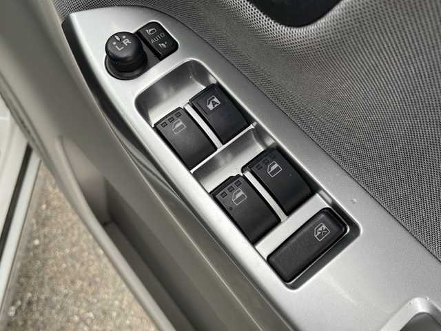 ダイハツ キャスト スタイル G SAⅢ 岩手県 2018(平30)年 9万km パールホワイトⅢ スマートアシストIII　純正ナビ　全周囲カメラ　Ｂｌｕｅｔｏｏｔｈ　ＣＤ／ＤＶＤ再生　ＵＳＢ接続　フルセグ　前席シートヒーター　ＬＥＤオートライト　オートハイビーム　ワイパーデアイサー　ドラレコ　ＥＴＣ