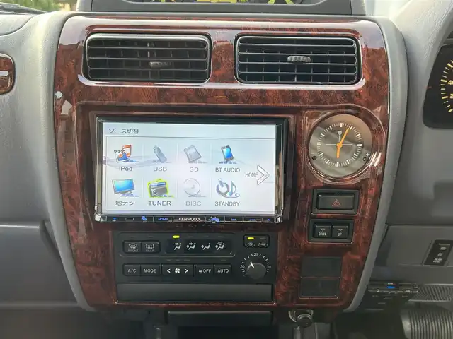 トヨタ ランドクルーザー プラド TX－LTD 愛知県 2000(平12)年 10.8万km 青 4WD/バックカメラ/サンルーフ/背面タイヤ/ルーフレール/社外SDナビ/Bluetooth/DVD/CD/フルセグTV/社外ETC/格納三列シート/社外フロアマット/社外アルミホイール/オフロードタイヤ/パワーステアリング/パワーウインドウ/ABS/取扱説明書/リモコンキー
