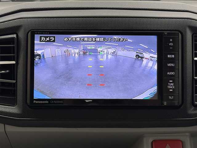 ダイハツ ミラ イース X SAⅢ 三重県 2018(平30)年 1.8万km スカイブルーメタリック ガソリン/FF/インパネCVT/7インチナビ CN-R330WD/（CD/DVD/TV/iPod/USB/MEMORY MUSIC/AM/FM/SD/VTR/HDMI）/バックカメラ/衝突回避支援システム　スマートアシスト3/・衝突回避支援ブレーキ機能/・衝突警報機能（対車両・対歩行者）/・誤発進抑制制御機能（前方・後方）/・車線逸脱警報機能/・コーナーセンサー（フロント2ヶ/リヤ2ヶ）/・オートハイビーム/装備/・LED ヘッドランプ/・マニュアルエアコン/・キーレスエントリー/・電動格納ドアミラー/・純正ホイールキャップ/・予備メカキーx1ヶ/など