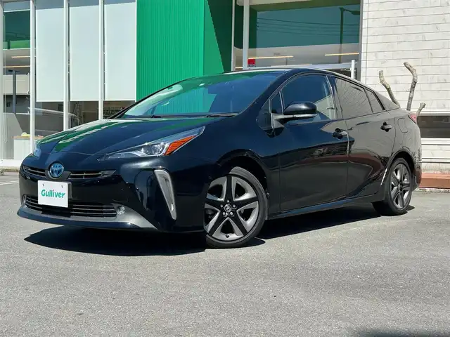 トヨタ プリウス A ツーリングセレクション 静岡県 2020(令2)年 3.3万km アティチュードブラックマイカ ワンオーナー/合皮シート/運転席パワーシート/前席シートヒーター/ALPINE9型ナビ〈X9NX〉/・DVD／Bluetooth／地デジTV/バックカメラ/ヘッドアップディスプレイ/TOYOTA SAFETY SENSE/・プリクラッシュセーフティ/・レーントレーシングアシスト/・オートマチックハイビーム/・レーダークルーズコントロール/・ロードサインアシスト/・先行車発進告知/ブラインドスポットモニター/インテリジェントソナー/シンプルインテリジェントパーキングアシスト/LEDヘッドライト/ビルトインETC/純正17インチAW/スマートキー
