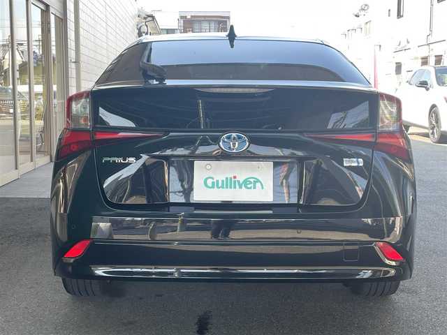 トヨタ プリウス A ツーリングセレクション 静岡県 2020(令2)年 3.3万km アティチュードブラックマイカ ワンオーナー/合皮シート/運転席パワーシート/前席シートヒーター/ALPINE9型ナビ〈X9NX〉/・DVD／Bluetooth／地デジTV/バックカメラ/ヘッドアップディスプレイ/TOYOTA SAFETY SENSE/・プリクラッシュセーフティ/・レーントレーシングアシスト/・オートマチックハイビーム/・レーダークルーズコントロール/・ロードサインアシスト/・先行車発進告知/ブラインドスポットモニター/インテリジェントソナー/シンプルインテリジェントパーキングアシスト/LEDヘッドライト/ビルトインETC/純正17インチAW/スマートキー
