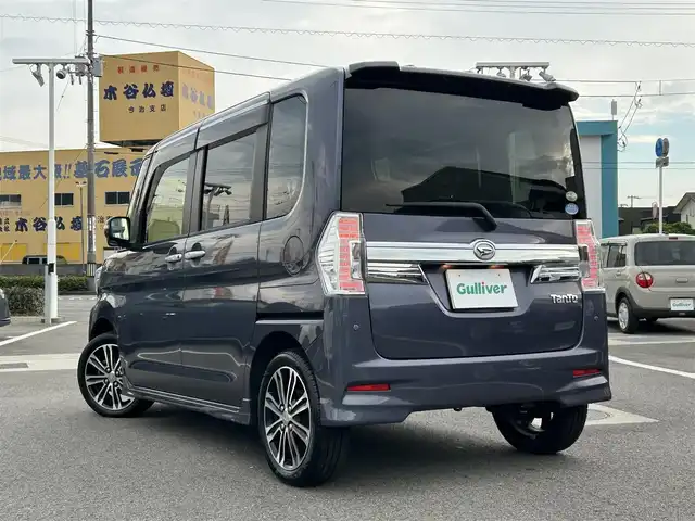 ダイハツ タント カスタム RS トップED SAⅡ 愛媛県 2015(平27)年 6.8万km メテオライトグレーイリュージョナルP 登録時走行距離：67797Km/ディーラーOP社外メモリナビ/フルセグTV/Bluetooth/CD/DVD/アイドリングストップ/社外ETC/前ドラレコ/後コーナーセンサー/スマートキー/ベンチシート/両側パワスラ/横滑り防止装置/盗難防止装置/衝突軽減システム/LEDヘッドライト/オートライト/フォグランプ/エンジンスタートボタン/スマートキー/純正アルミホイール/純正フロアマット/サンシェード