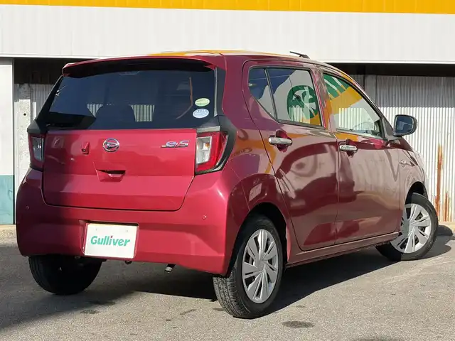 ダイハツ ミラ イース X SAⅢ 三重県 2017(平29)年 6.8万km マゼンタベリーマイカM スマートアシストIII/　・衝突警報機能(対車両・対歩行者)/　・衝突回避支援ブレーキ機能(対車両・対歩行者)/　・誤発進抑制機能(前方・後方)/　・車線逸脱警報機能/　・先行車発進お知らせ機能/　・オートハイビーム/純正ナビ/　・フルセグTV/　・Bluetooth/　・DVD再生/　・USB/　・SD/バックカメラ/キーレス/コーナーセンサー/ドラレコ/LEDヘッドライト/電動格納ミラー/ETC /アイドリングストップ/ラバーフロアマット/プライバシーガラス/ライトレベリング/横滑り防止機能