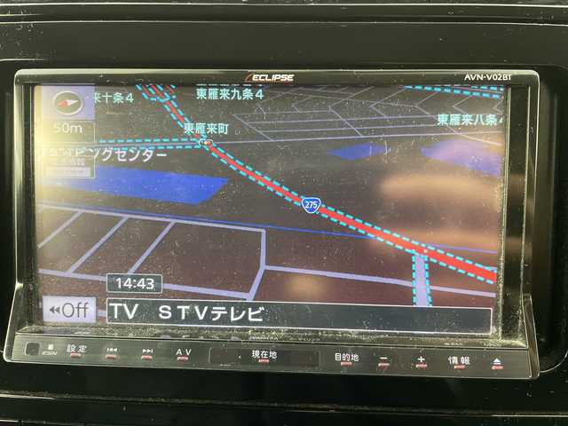 トヨタ プリウス S 道央・札幌 2017(平29)年 10.7万km シルバー ・4WD/寒冷地仕様/・トヨタセーフティーセンス/・プリクラッシュセーフティ/・社外ナビ  フルセグ/BT/CD/DVD/USB/・バックカメラ/・ステアリングスイッチ/・LEDオートライト/オートライト/・プッシュスタート/・スマートキー×2/・社外ETC/・社外フロアマット