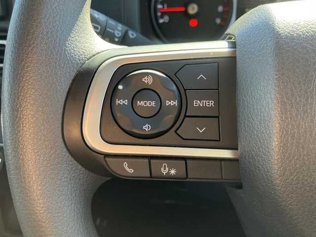 ダイハツ アトレー バン RS 三重県 2022(令4)年 2.2万km オフビートカーキM ♪ワンオーナー♪/♪リフトアップ(2インチ)♪/♪直前直左確認用のカメラ（車検時対応）/♪社外15インチAW(ホワイトレタータイヤ)♪/♪ドラレコ前後付デジタルインナーミラー♪/♪スマートアシスト/ ・衝突警報機能/ ・衝突回避支援ブレーキ機能/ ・ブレーキ制御付誤発進抑制機能(前後)/ ・車線逸脱警報機能・車線逸脱抑制制御機能/ ・全車速追従機能付アダプティブクルーズコントロール/♪純正ディスプレイオーディオ/・フルセグ・Bluetooth/・AppleCarPlay・AndroidAuto/・HDMI・USB/♪バックカメラ/♪スマートキー×2/♪プッシュスタート/♪オーバーヘッドシェルフ/♪両側パワースライドドア/♪LEDヘッドライト/♪LEDフォグライト /♪オートライト/♪ウィンカーミラー/♪ステアリングスイッチ/♪アクセサリーソケット前後/♪フロアマット/♪スモークフィルム/♪電格ミラー/純正鉄チンタイヤ4本積み込み/145/80/R12