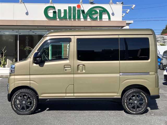 ダイハツ アトレー バン RS 三重県 2022(令4)年 2.2万km オフビートカーキM ♪ワンオーナー♪/♪リフトアップ(2インチ)♪/♪直前直左確認用のカメラ（車検時対応）/♪社外15インチAW(ホワイトレタータイヤ)♪/♪ドラレコ前後付デジタルインナーミラー♪/♪スマートアシスト/ ・衝突警報機能/ ・衝突回避支援ブレーキ機能/ ・ブレーキ制御付誤発進抑制機能(前後)/ ・車線逸脱警報機能・車線逸脱抑制制御機能/ ・全車速追従機能付アダプティブクルーズコントロール/♪純正ディスプレイオーディオ/・フルセグ・Bluetooth/・AppleCarPlay・AndroidAuto/・HDMI・USB/♪バックカメラ/♪スマートキー×2/♪プッシュスタート/♪オーバーヘッドシェルフ/♪両側パワースライドドア/♪LEDヘッドライト/♪LEDフォグライト /♪オートライト/♪ウィンカーミラー/♪ステアリングスイッチ/♪アクセサリーソケット前後/♪フロアマット/♪スモークフィルム/♪電格ミラー/純正鉄チンタイヤ4本積み込み/145/80/R12