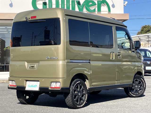 ダイハツ アトレー バン RS 三重県 2022(令4)年 2.2万km オフビートカーキM ♪ワンオーナー♪/♪リフトアップ(2インチ)♪/♪直前直左確認用のカメラ（車検時対応）/♪社外15インチAW(ホワイトレタータイヤ)♪/♪ドラレコ前後付デジタルインナーミラー♪/♪スマートアシスト/ ・衝突警報機能/ ・衝突回避支援ブレーキ機能/ ・ブレーキ制御付誤発進抑制機能(前後)/ ・車線逸脱警報機能・車線逸脱抑制制御機能/ ・全車速追従機能付アダプティブクルーズコントロール/♪純正ディスプレイオーディオ/・フルセグ・Bluetooth/・AppleCarPlay・AndroidAuto/・HDMI・USB/♪バックカメラ/♪スマートキー×2/♪プッシュスタート/♪オーバーヘッドシェルフ/♪両側パワースライドドア/♪LEDヘッドライト/♪LEDフォグライト /♪オートライト/♪ウィンカーミラー/♪ステアリングスイッチ/♪アクセサリーソケット前後/♪フロアマット/♪スモークフィルム/♪電格ミラー/純正鉄チンタイヤ4本積み込み/145/80/R12
