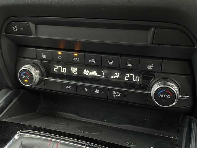 マツダ ＣＸ－８ XD ブラックトーンエディション 広島県 2022(令4)年 5.1万km ソウルレッドクリスタルM 禁煙/10.25型純正ナビ/アラウンドビューモニター/レーダークルーズコントロール/パワーシートD+N/シートヒーターD+N/パワーバックドア/前後コーナーセンサー/ブラインドスポットモニター/オートマティックハイビーム/ヘッドアップディスプレイ/ステアリングヒーター