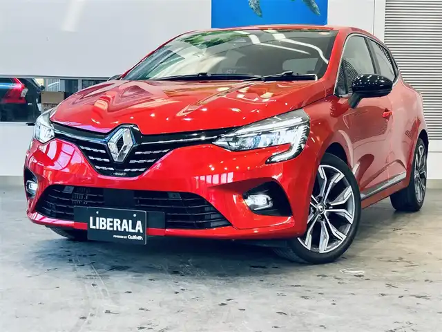 ルノー ルノー ルーテシア インテンス テックパック 大阪府 2021(令3)年 2.2万km 赤 ワンオーナー/BOSE/純正ディスプレイオーディオ/applecarplay/360度カメラ/社外ナビ/TV/純正17インチAW/LEDヘッドライト/ACC/ブラインドスポット/クリアランスソナー/黒革/シートヒーター