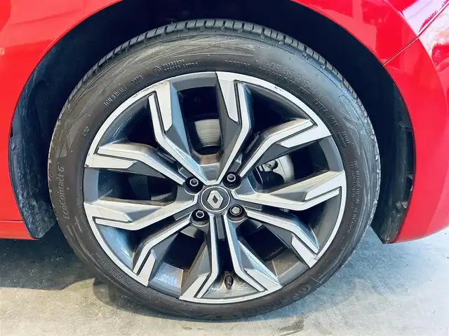 ルノー ルノー ルーテシア インテンス テックパック 大阪府 2021(令3)年 2.2万km 赤 ワンオーナー/BOSE/純正ディスプレイオーディオ/applecarplay/360度カメラ/社外ナビ/TV/純正17インチAW/LEDヘッドライト/ACC/ブラインドスポット/クリアランスソナー/黒革/シートヒーター