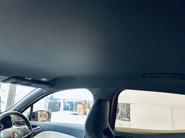 ルノー ルノー ルーテシア インテンス テックパック 大阪府 2021(令3)年 2.2万km 赤 ワンオーナー/BOSE/純正ディスプレイオーディオ/applecarplay/360度カメラ/社外ナビ/TV/純正17インチAW/LEDヘッドライト/ACC/ブラインドスポット/クリアランスソナー/黒革/シートヒーター