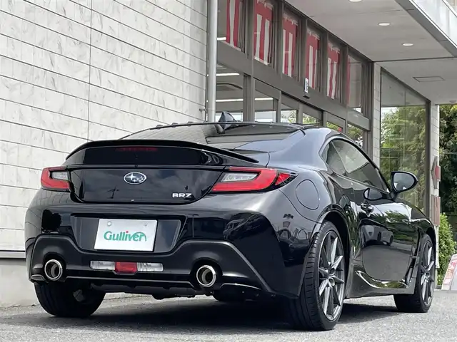 スバル ＢＲＺ S 埼玉県 2023(令5)年 0.8万km クリスタルブラックシリカ ワンオーナー/AIS検査済み/6速MTモデル/エアロパッケージ/（ボルテックスジェネレーター＆トランクスポイラー）/純正9インチサイバーナビ/（CD/DVD/フルセグTV/AUX/AM/FM)/LEDアクセサリーライナー/エアアウトレットガーニッシュ/リヤアンダーディフューザー/STIレザーシフトノブ/STIギアシフトレバー/リヤフォグランプキット/STIトランクリッドガーニッシュ/ホイールロックセット/フロアカーペットBRZ/バックカメラ/ハーフレザーシート/シートヒーター/クルーズコントロール/タワーバー/STIドアプロテクター/ステアリングスイッチ/前方ドラレコ/純正シフトノブ付属/純正ギアシフトレバー付属/純正18インチアルミホイール/新車保証書/取扱説明書/スペアキー×1